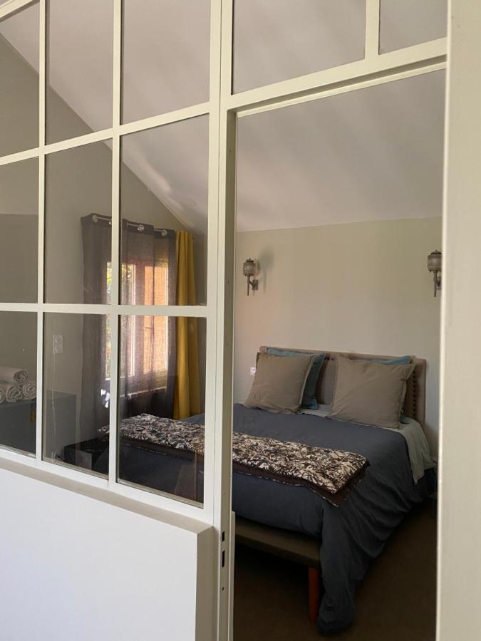 La Belle Etoile Chambres Roaix 외부 사진